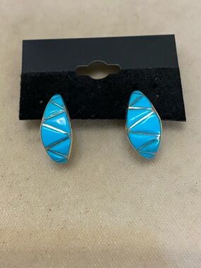 Vintage Sterling Silver & Turquoise Earrings